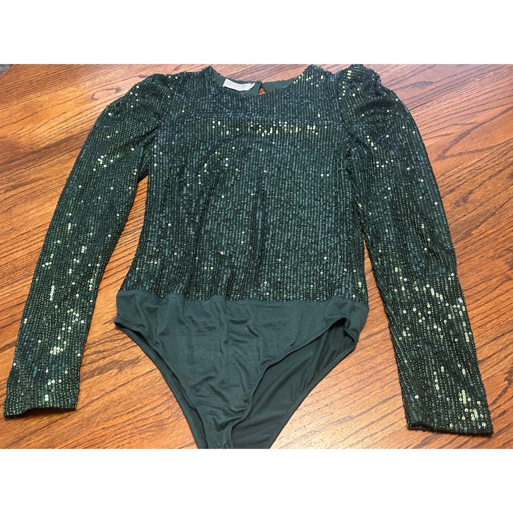 Muy Muy Green Sequin Long Sleeve Bodice Top Puffy Shoulder Size Large Holiday